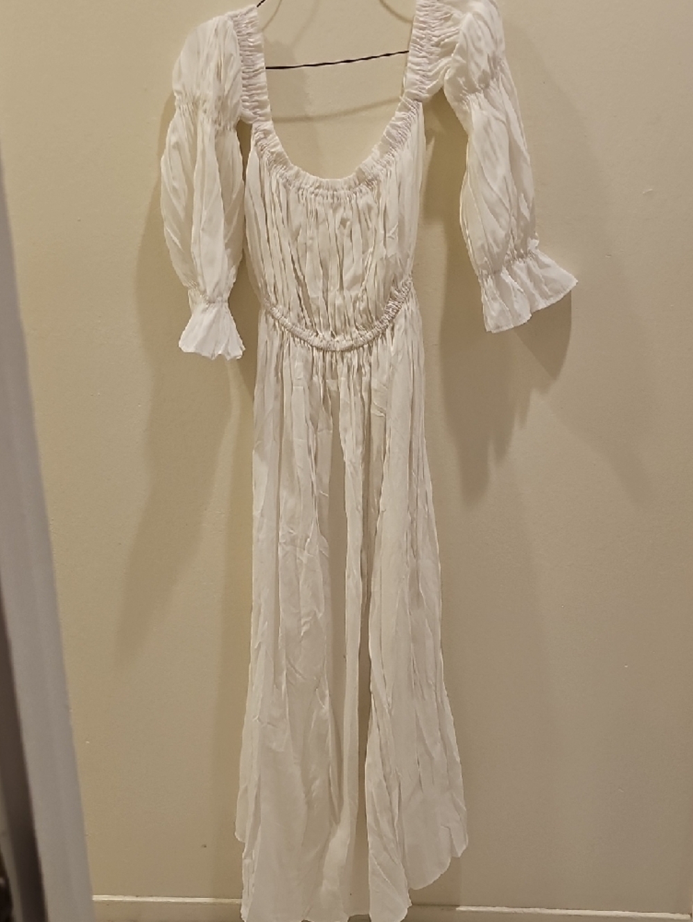 White Bohemian Maxi Dress with Ruching and Tie Detail - Picture 8 of 9